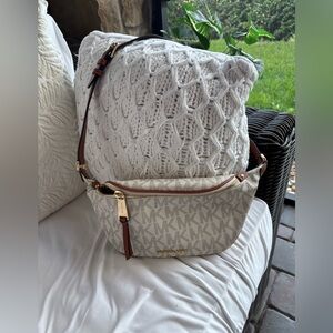 Michael Kors Rhea extra small zip-top Belt bag Vanilla